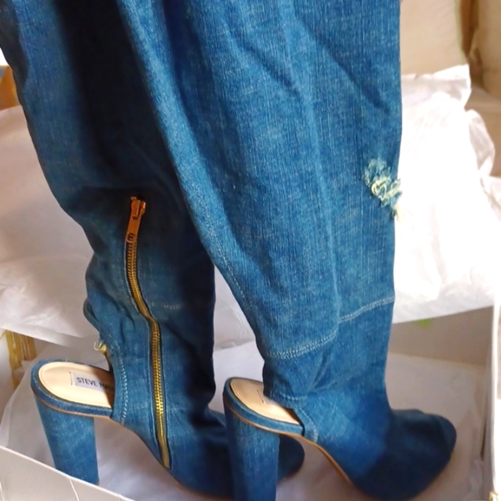 Steve Madden denim over the knee boots size 10 medium blue denim *never worn*